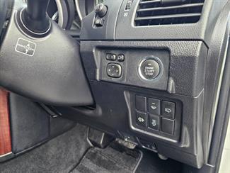 2015 Toyota Land Cruiser Prado - Thumbnail